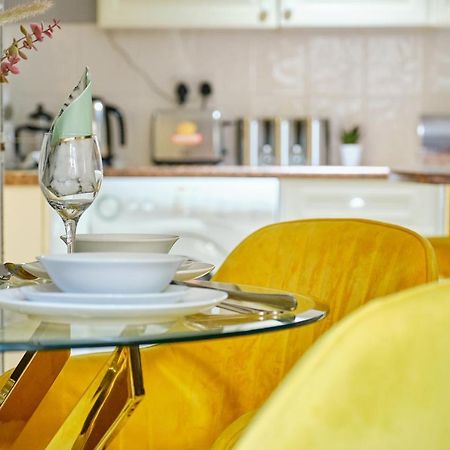 Stylish 2 Bedroom In Clifton - Garden Bristol Extérieur photo