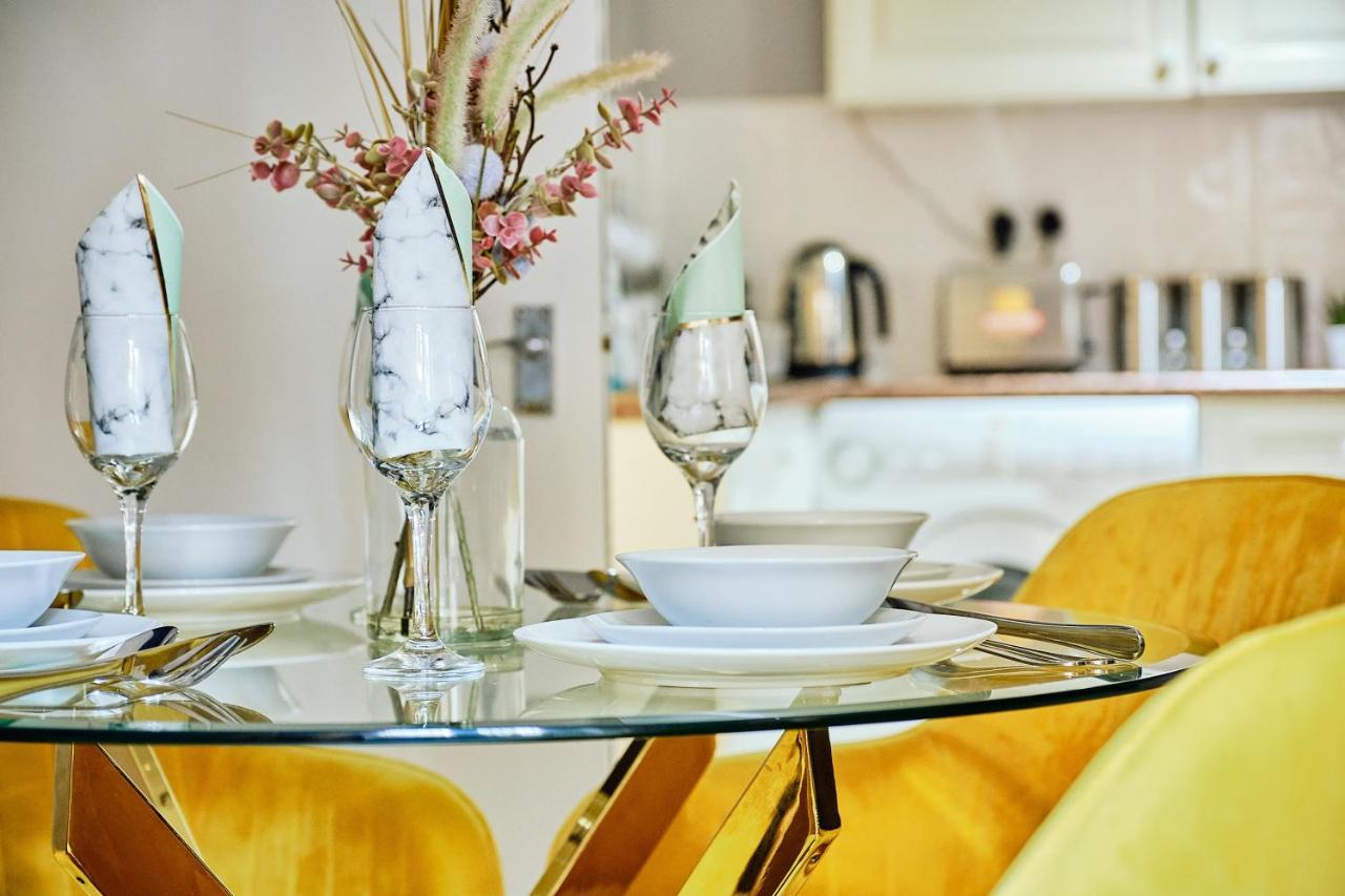 Stylish 2 Bedroom In Clifton - Garden Bristol Extérieur photo